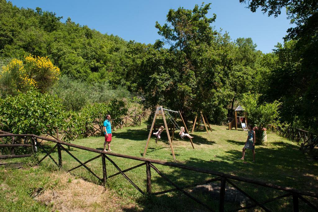 Agriturismo Azienda Agricola Il Pozzo Capolona Exterior foto